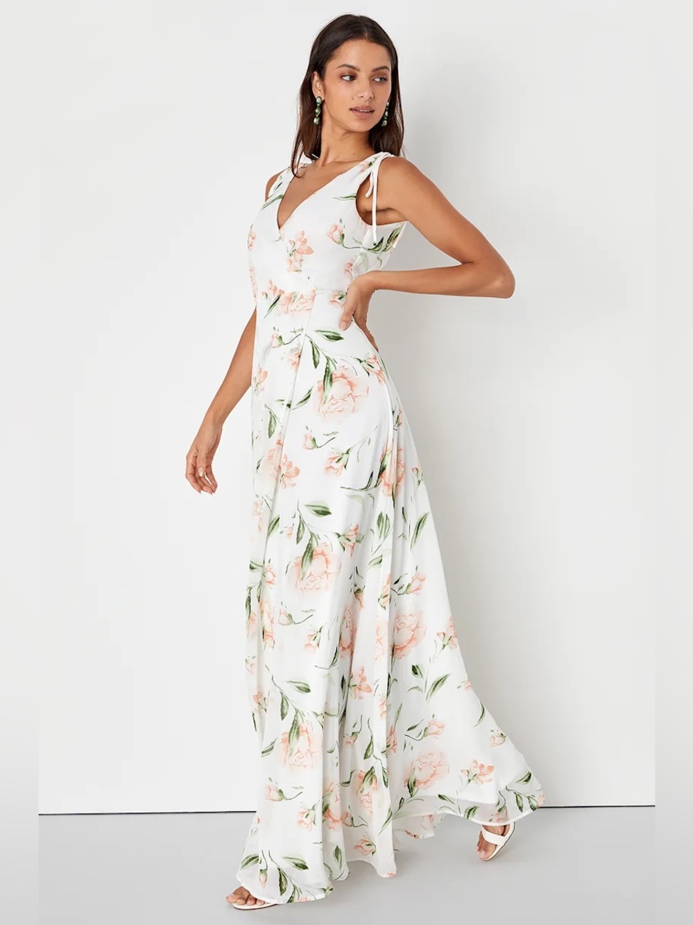 Lulus Romantic Possibilities Floral Maxi Dress Women's size L